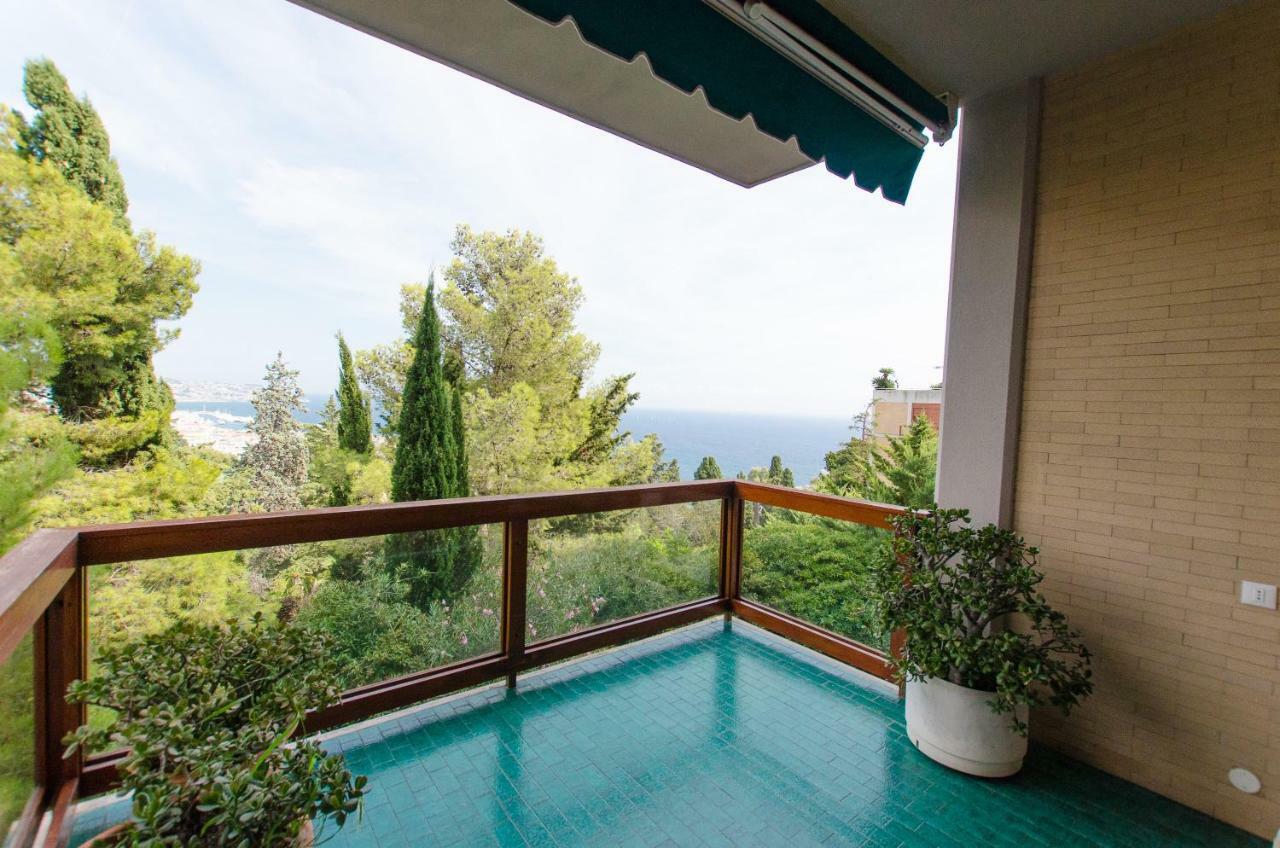 Luxury Apartment With Bay View 圣雷默 外观 照片
